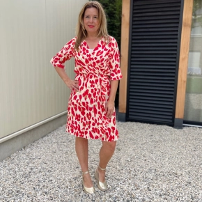 Munching Post Conserveermiddel Panterprint jurk Joella rood SALE | Kenza Moda